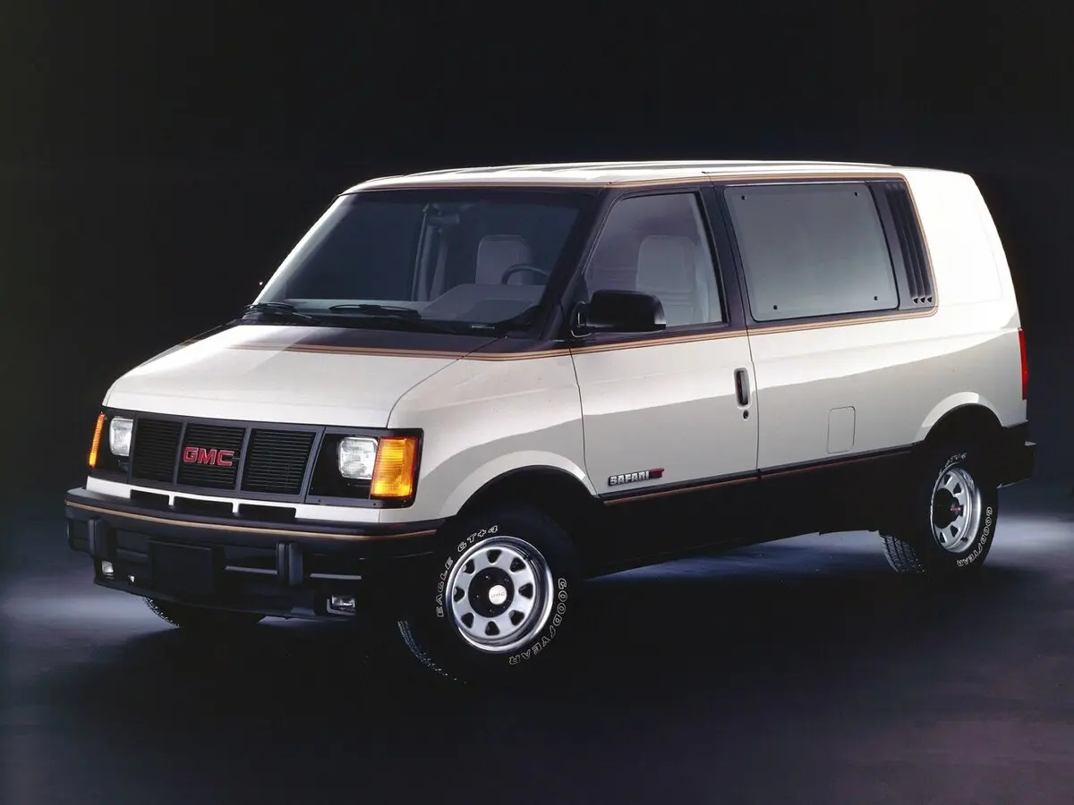 GMC Safari I