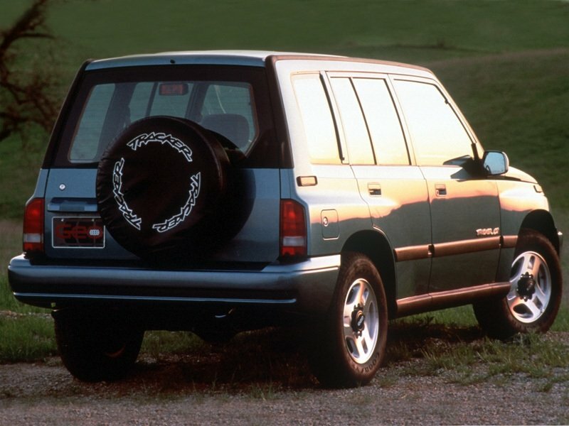 Geo Tracker 1989 – 1998 Внедорожник 5 дв. — фото 3