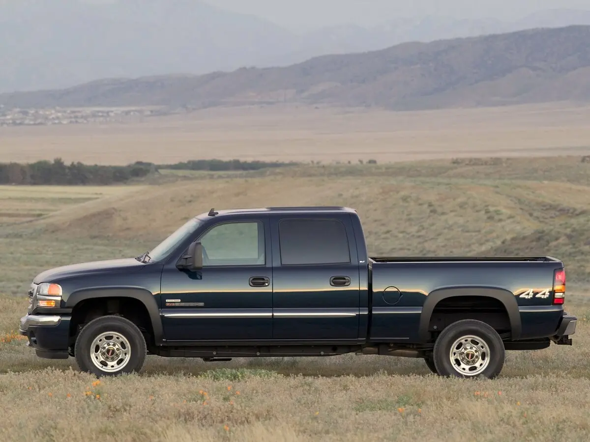 GMC Sierra I (GMT800) Пикап Двойная кабина — сүрөт 2