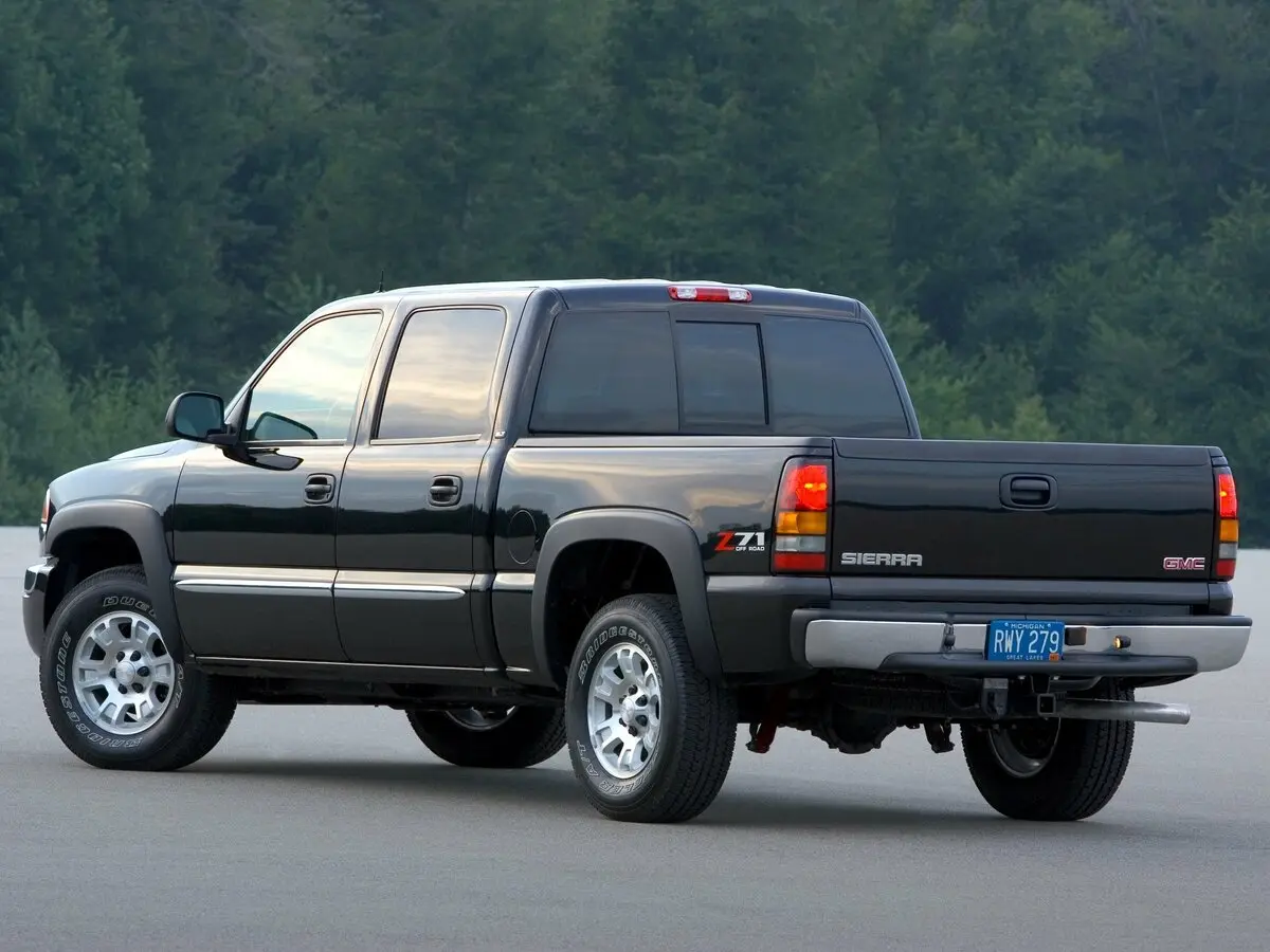 GMC Sierra I (GMT800) Пикап Двойная кабина — сүрөт 3