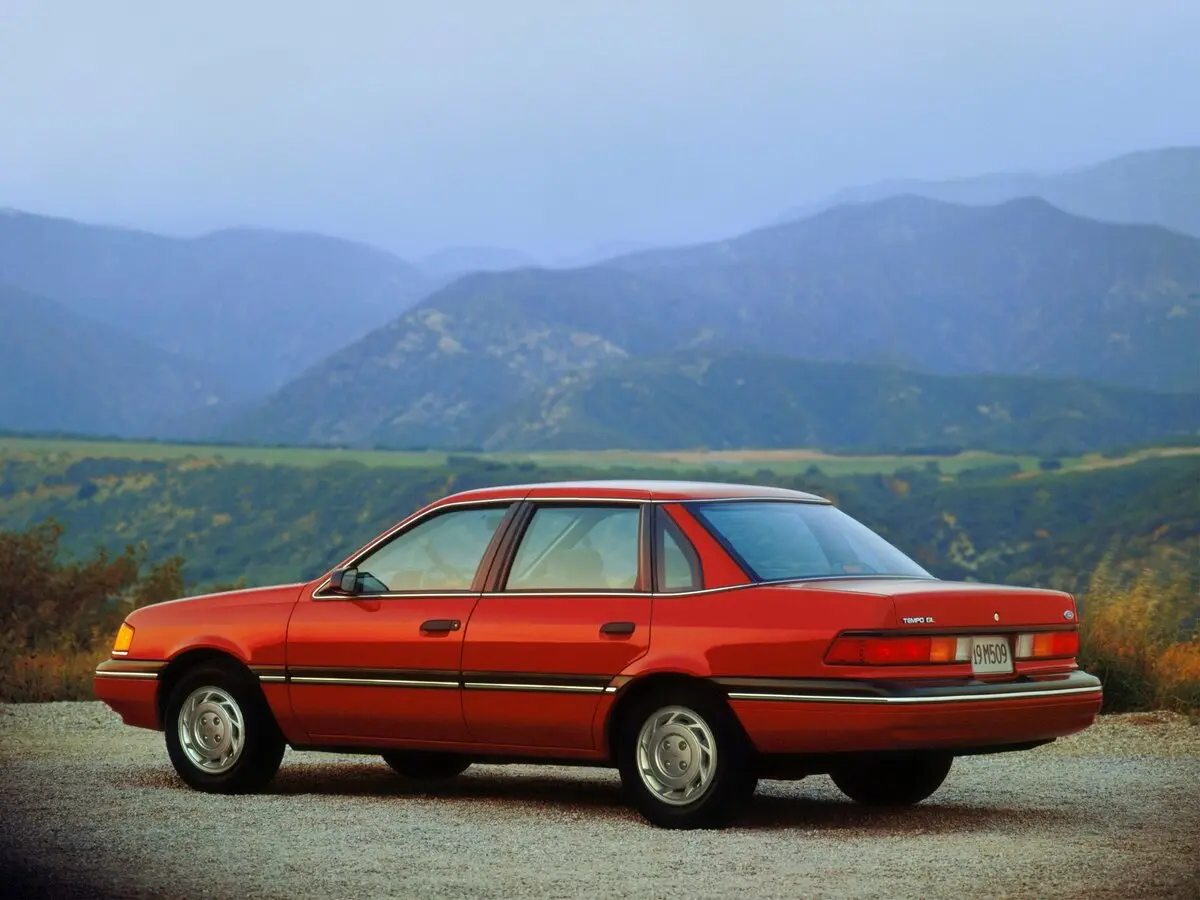 Ford Tempo 1983 – 1994 Седан — сүрөт 2