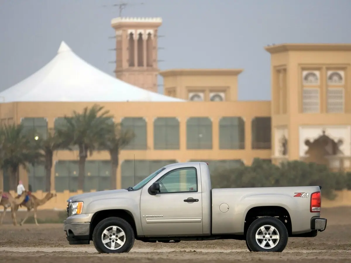 GMC Sierra II (GMT900) Пикап Одинарная кабина — сүрөт 2