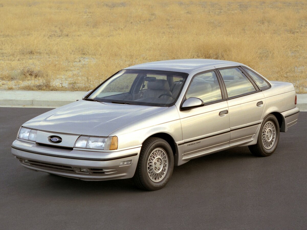 Ford Taurus I Седан