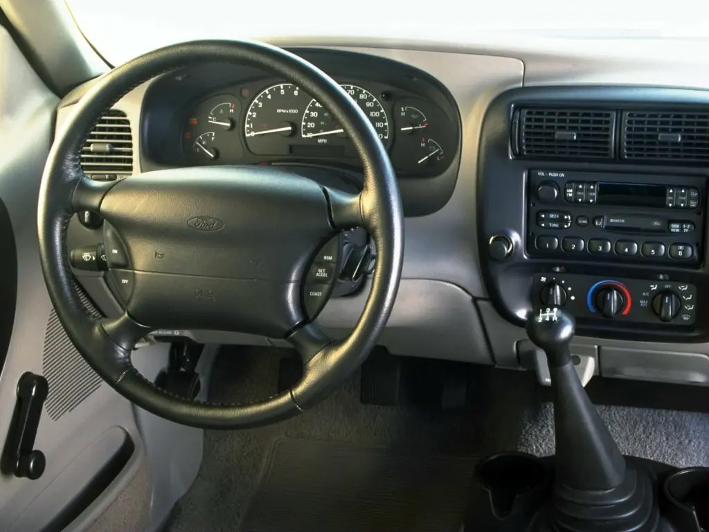 Ford Ranger (North America) III Пикап Одинарная кабина — сүрөт 4