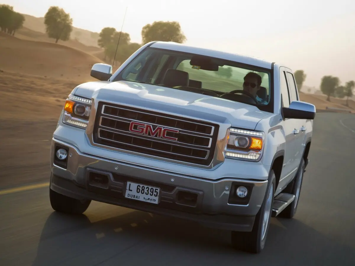 GMC Sierra III (K2XX) Пикап Двойная кабина Crew Cab — сүрөт 3