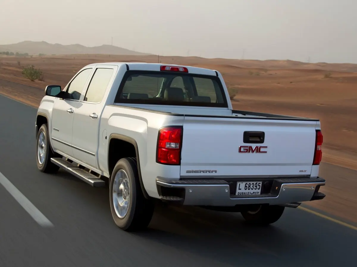 GMC Sierra III (K2XX) Пикап Двойная кабина Crew Cab — сүрөт 4