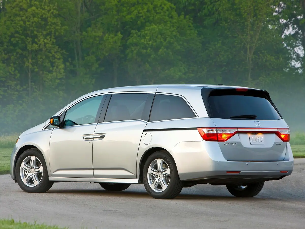 Honda Odyssey (North America) IV Минивэн — сүрөт 5