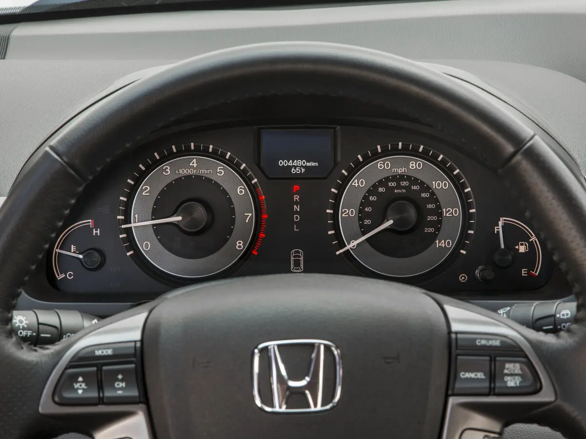 Honda Odyssey (North America) IV Минивэн — сүрөт 8
