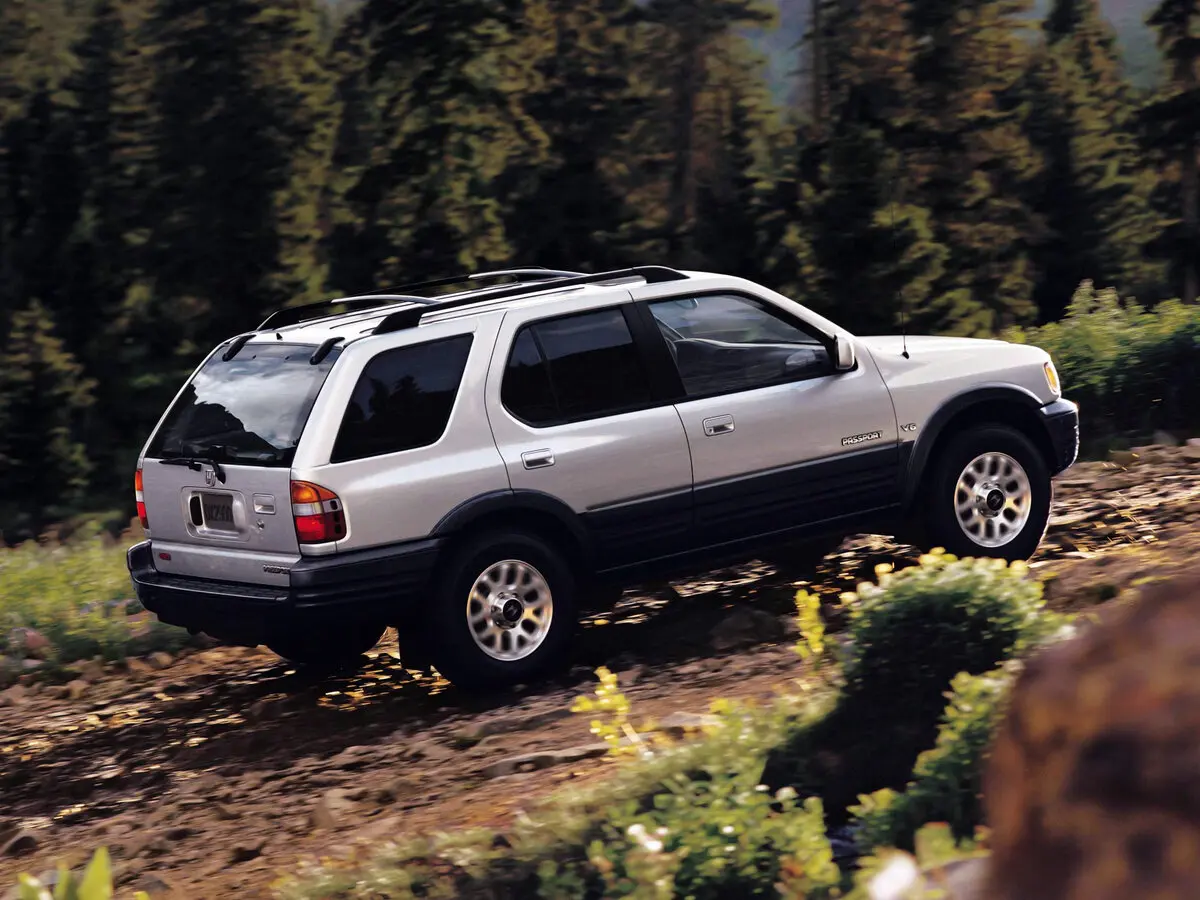 Honda Passport II Внедорожник 5 дв. — photo 5