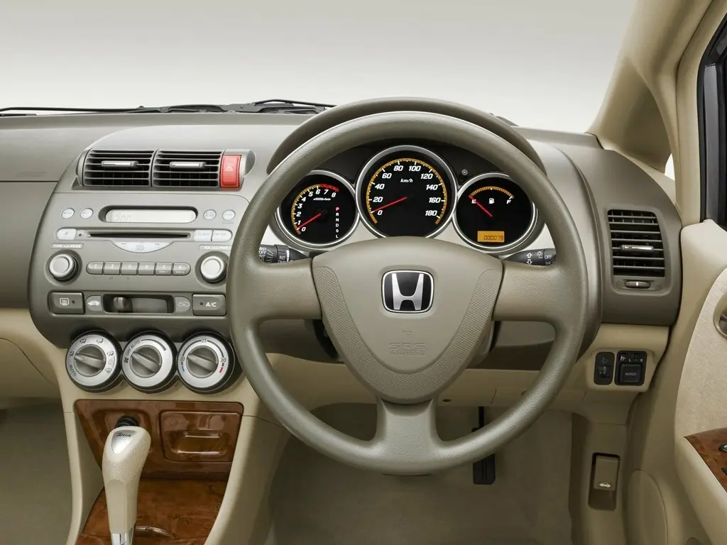 Honda Fit Aria 2002 – 2009 Седан — сүрөт 6