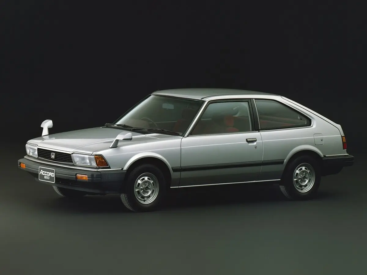 Honda Accord II Хэтчбек 3 дв.