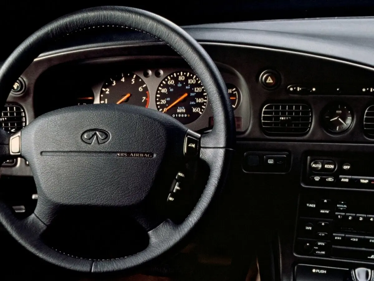 Infiniti Q I Седан — сүрөт 7
