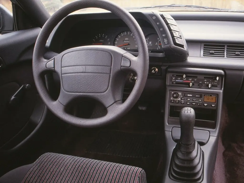 Isuzu Impulse II Хэтчбек 3 дв. — сүрөт 4