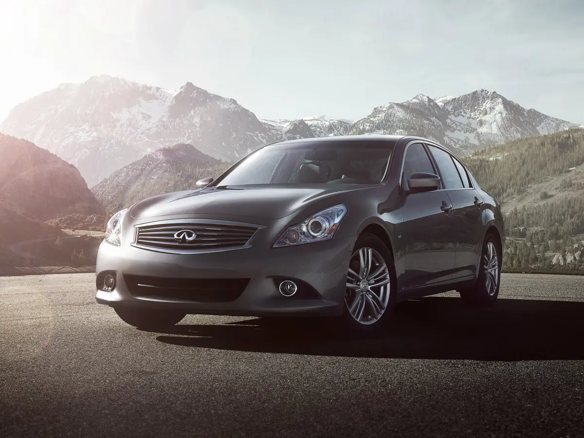 Infiniti Q40 2014 – 2015