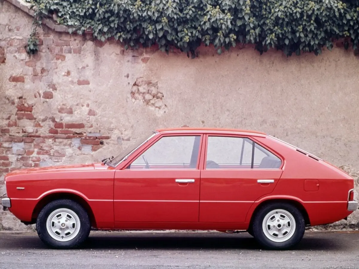 Hyundai Pony I Хэтчбек 5 дв. — сүрөт 2