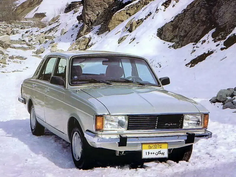 Iran Khodro Paykan 1985 – 2005 Sedan — photo 3