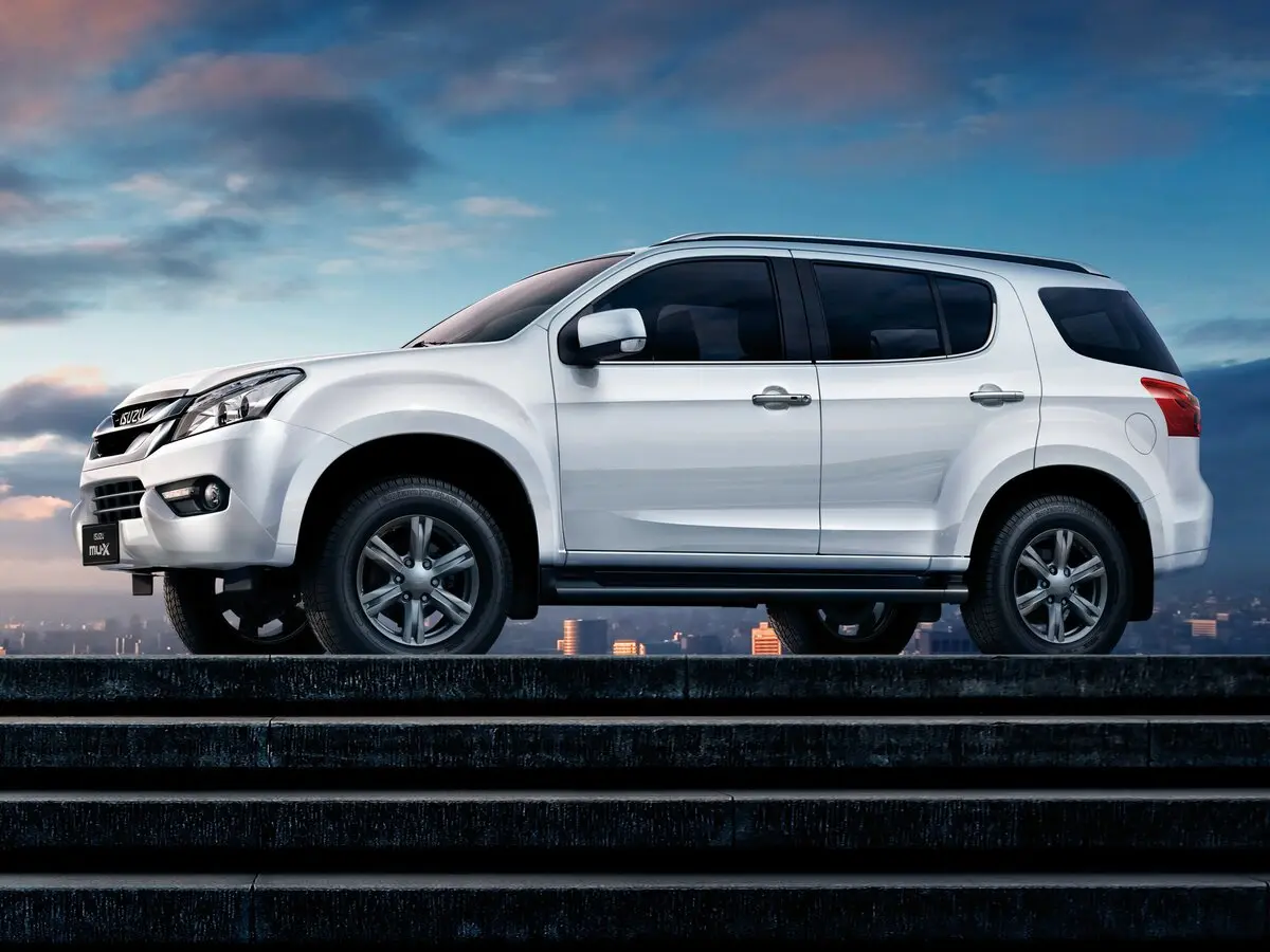 Isuzu MU-X I Внедорожник 5 дв. — сүрөт 2