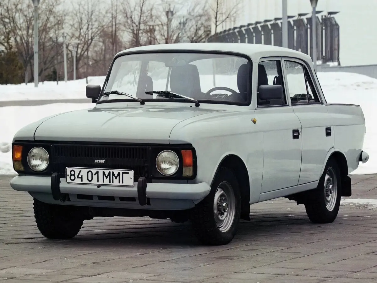 Иж Москвич-412 1967 – 1998 Седан — сүрөт 2