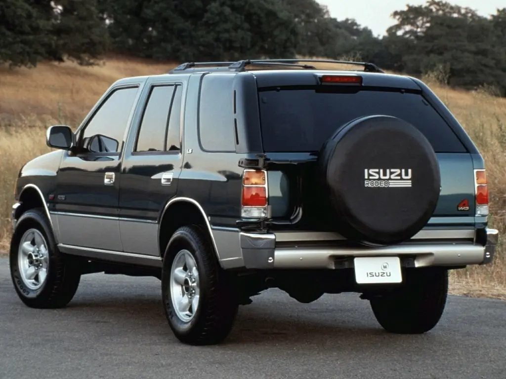 Isuzu Rodeo I Внедорожник 5 дв. — сүрөт 3
