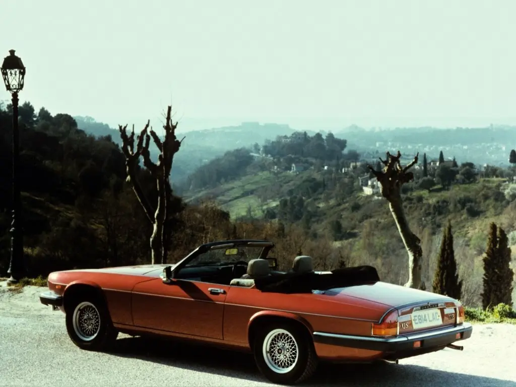 Jaguar XJS Series 2 Кабриолет — сүрөт 3