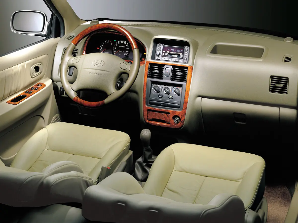 Kia Carens I Компактвэн — сүрөт 5