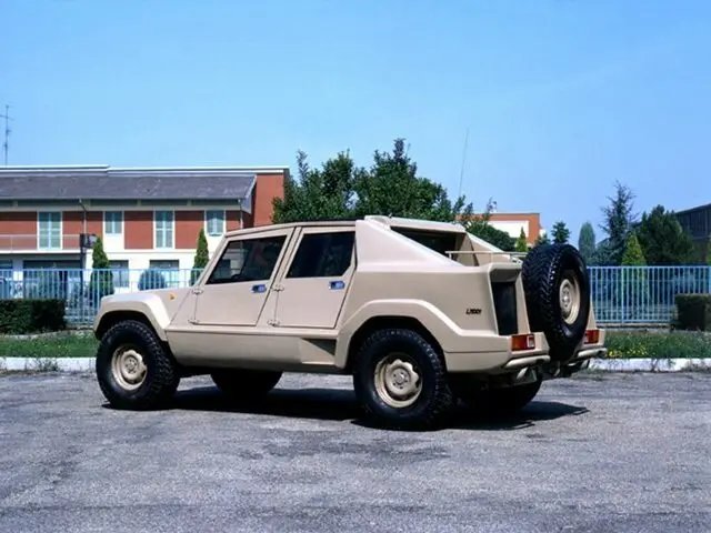 Lamborghini LM001 1981 – 1981 Пикап Двойная кабина — сүрөт 4