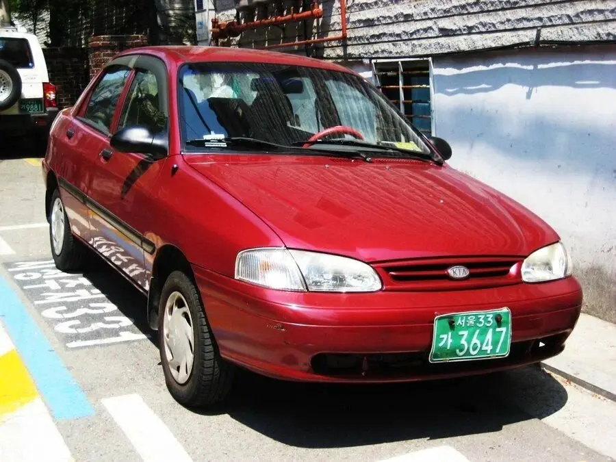 Kia Avella 1994 – 2000 Седан — сүрөт 2