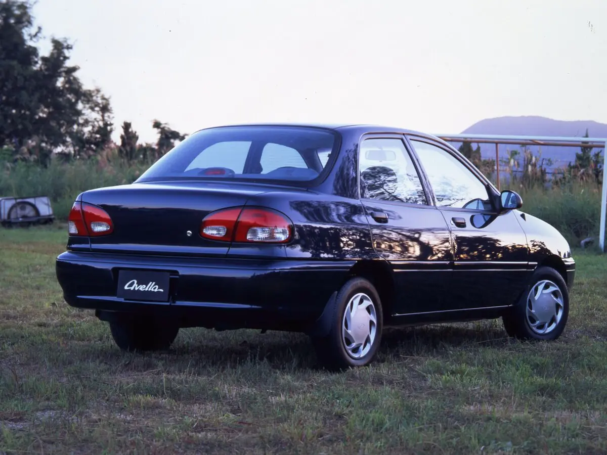 Kia Avella 1994 – 2000 Седан — сүрөт 3