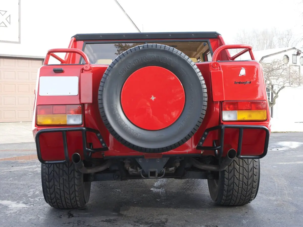 Lamborghini LM002 1986 – 1993 Пикап Двойная кабина — сүрөт 4