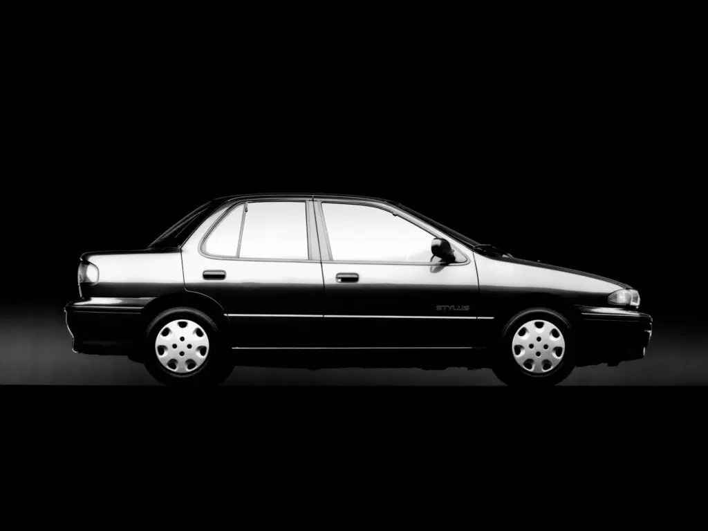 Isuzu Stylus 1990 – 1993 Седан — сүрөт 2