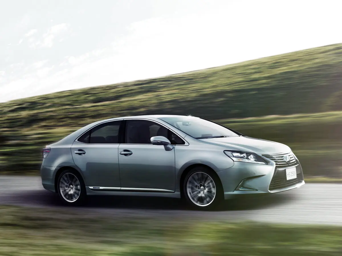Lexus HS I Рестайлинг Седан — photo 7
