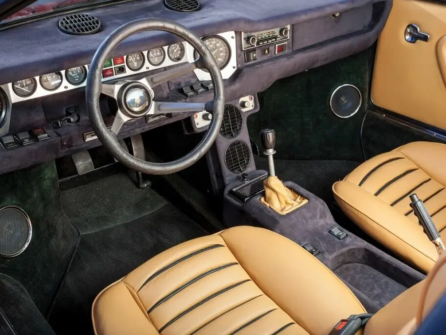 Lamborghini Urraco 1972 – 1981 Купе — 照片 4