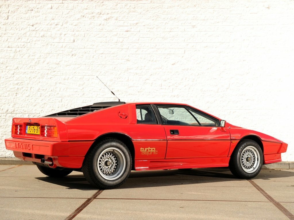Lotus Esprit III Купе — фото 3