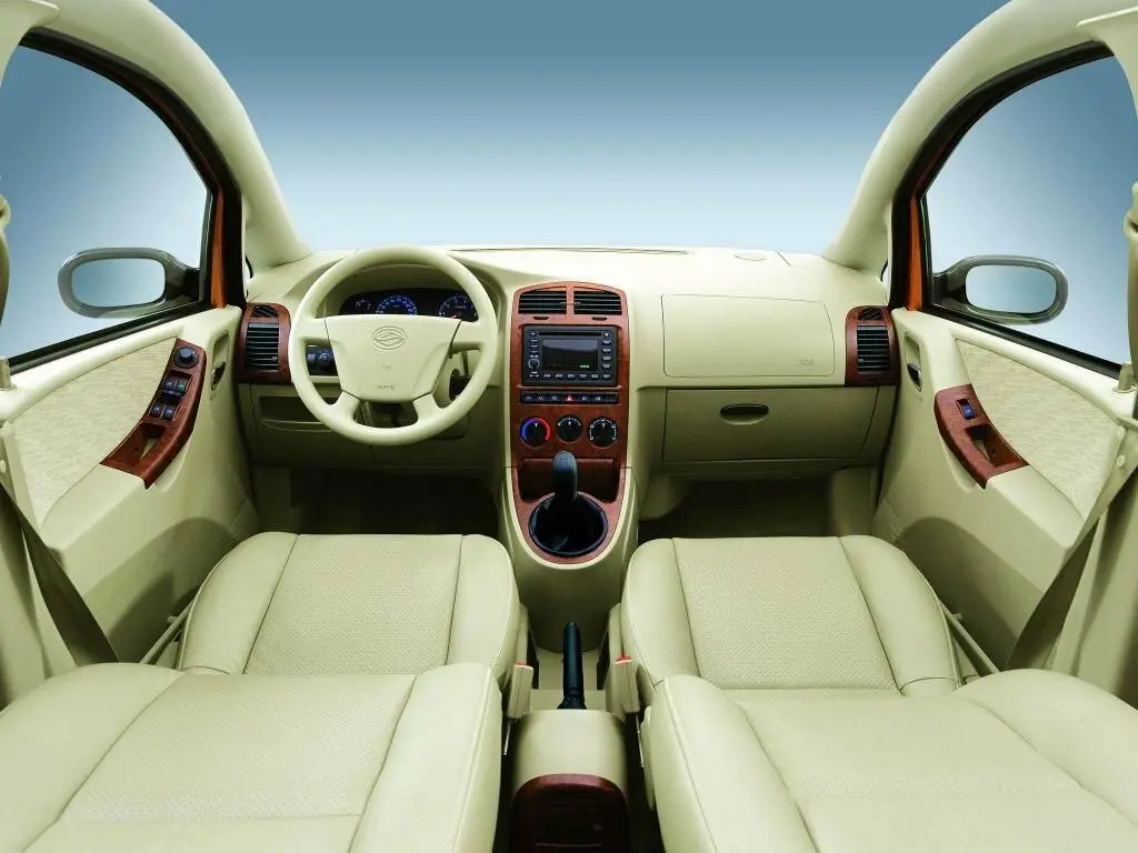 Landwind Fashion (CV9) 2006 – 2011 Компактвэн — сүрөт 4