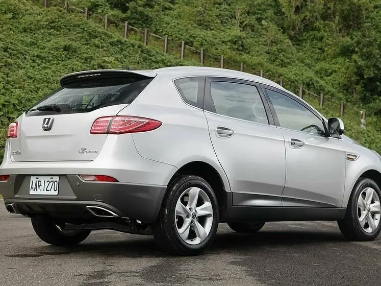 Luxgen U7 Turbo 2013 – 2020 Внедорожник 5 дв. — сүрөт 5