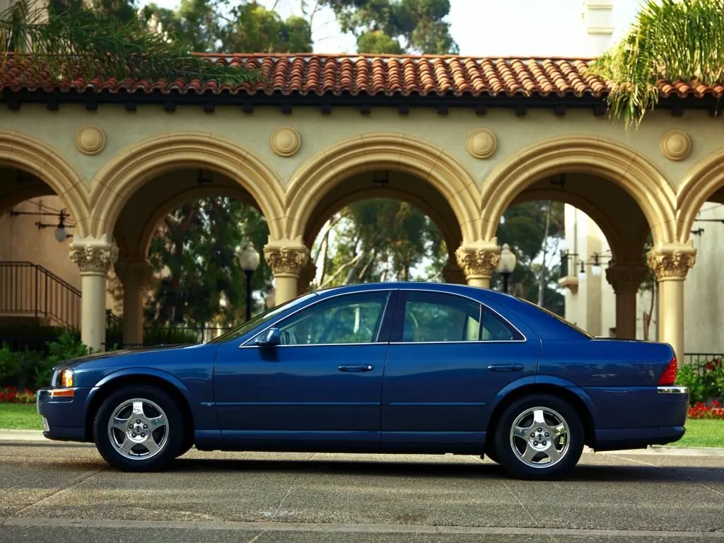 Lincoln LS I Седан — 照片 2
