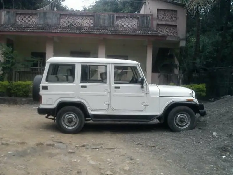 Mahindra Armada 1990 – 2005 Внедорожник 5 дв. — сүрөт 2