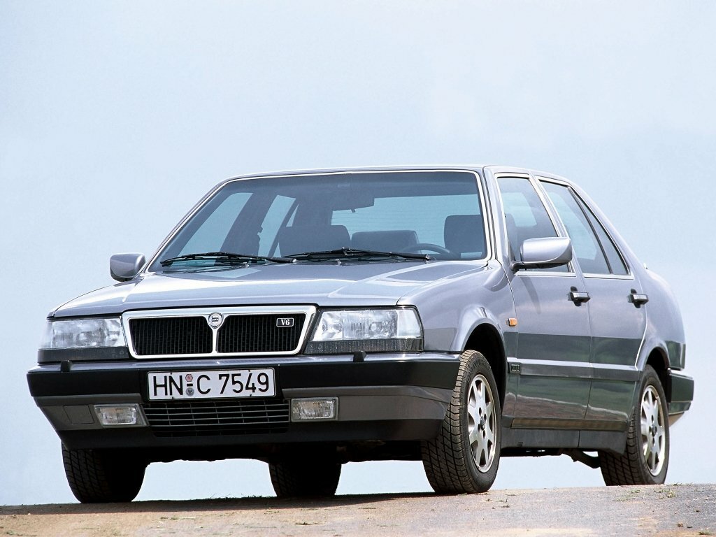 Lancia Thema I Седан