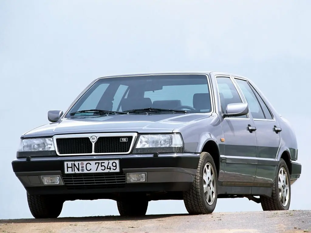 Lancia Thema I Седан