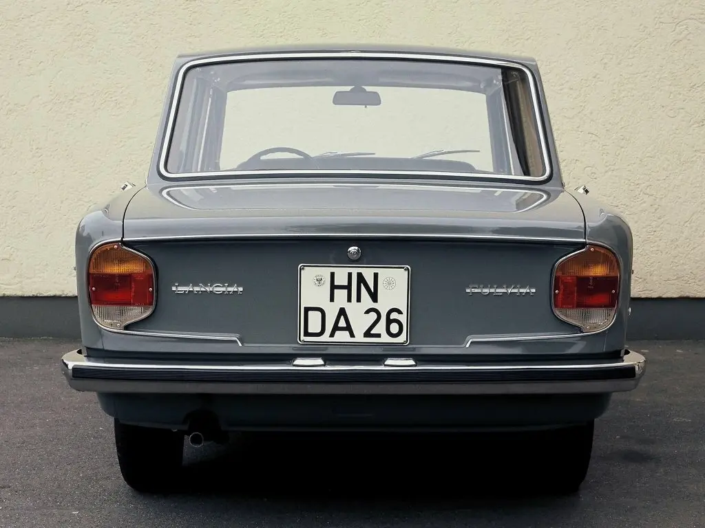 Lancia Fulvia 1968 – 1975 Седан — сүрөт 3