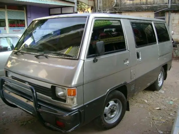 Mahindra Voyager 1997 – 2000