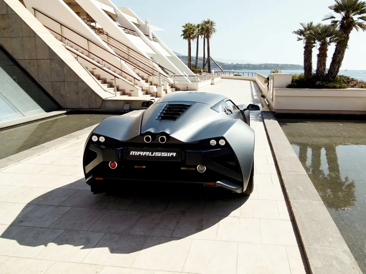 Marussia B2 2010 – 2014 Купе — сүрөт 4