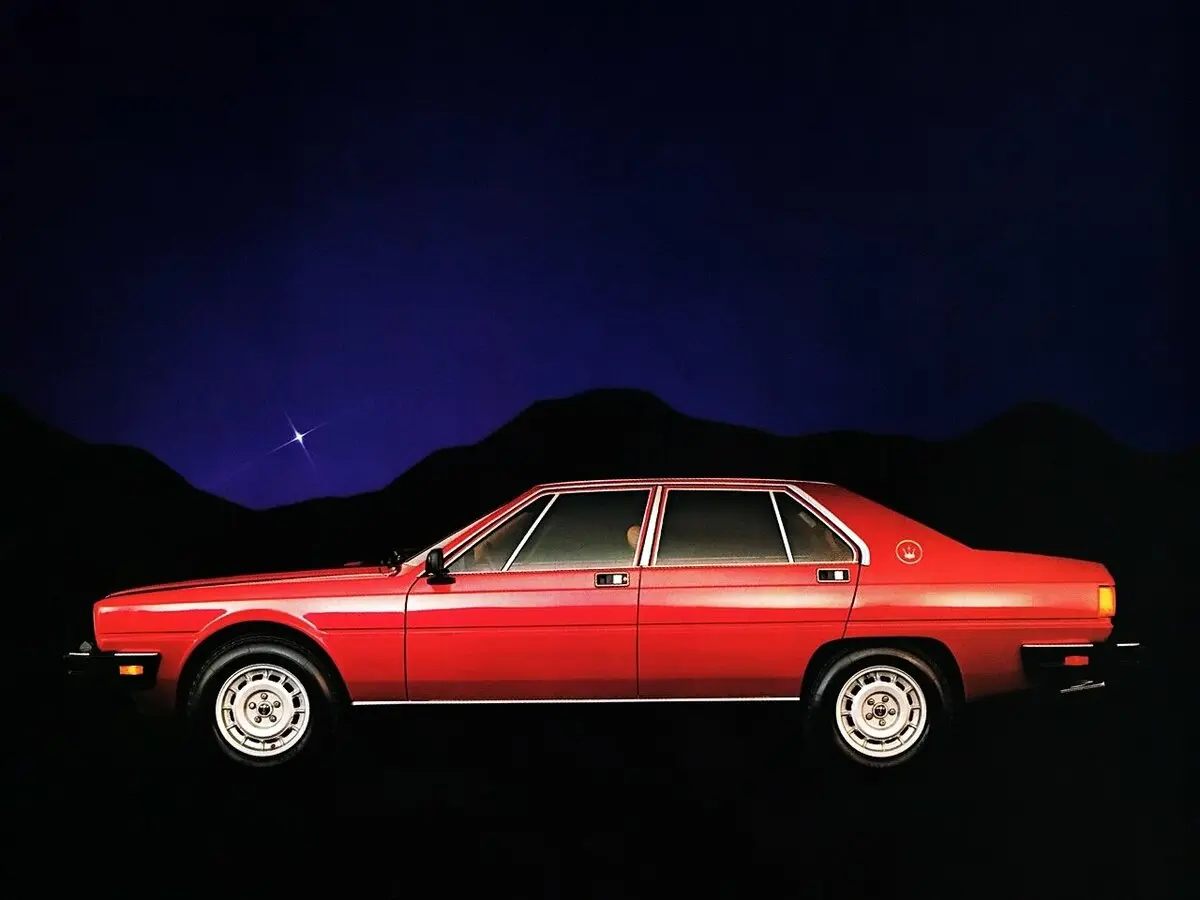 Maserati Quattroporte III Седан — сүрөт 2