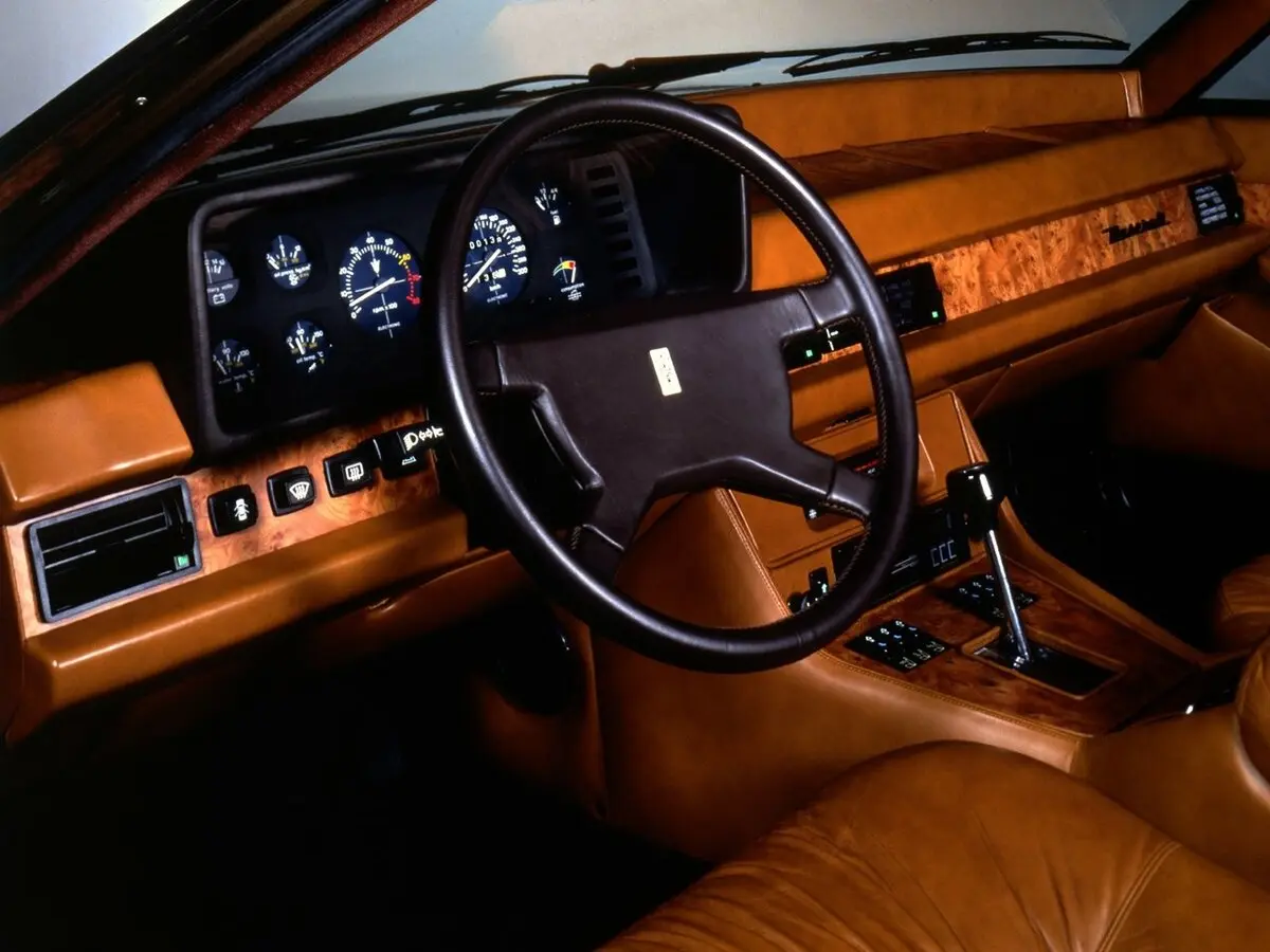 Maserati Quattroporte III Седан — сүрөт 5