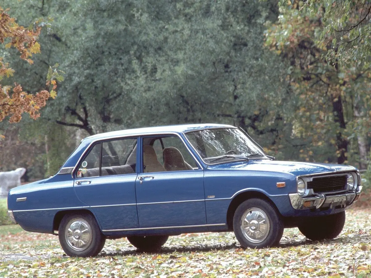 Mazda 1300 1975 – 1977