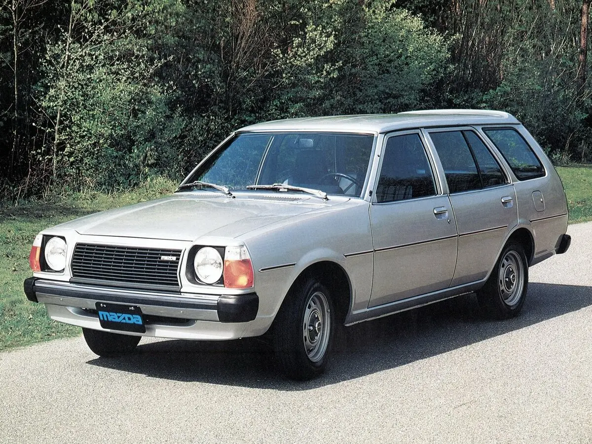 Mazda 323 I (FA) Универсал 5 дв.