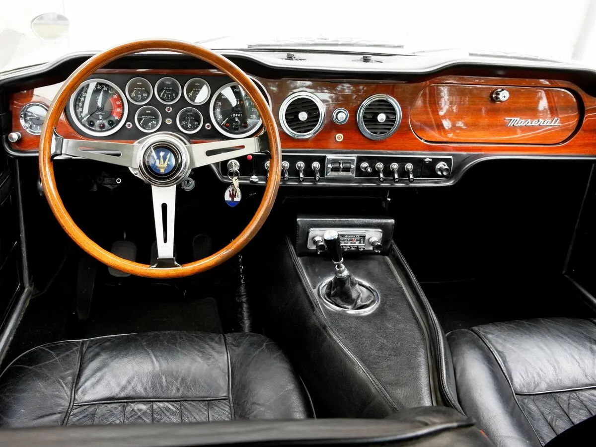 Maserati Mexico 1967 – 1972 Купе — сүрөт 3