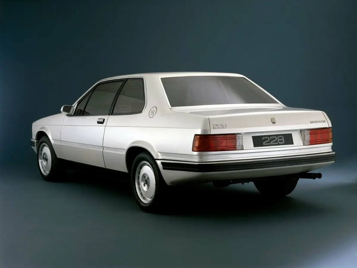 Maserati 228 1986 – 1992 Купе — сүрөт 4