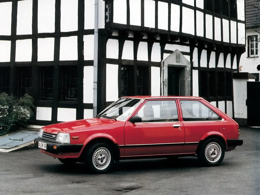 Mazda 323 II (BD) Хэтчбек 3 дв. — фото 2