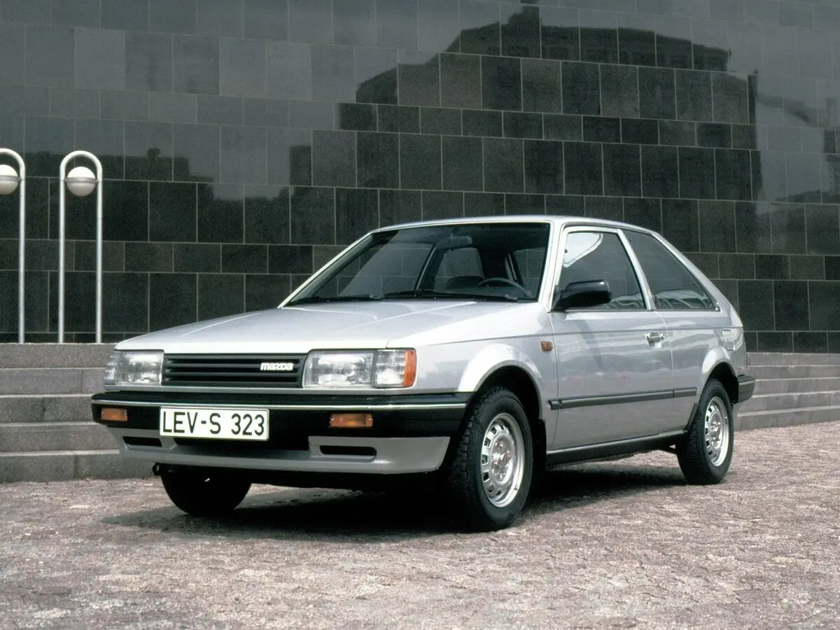 Mazda 323 III (BF) Хэтчбек 3 дв.